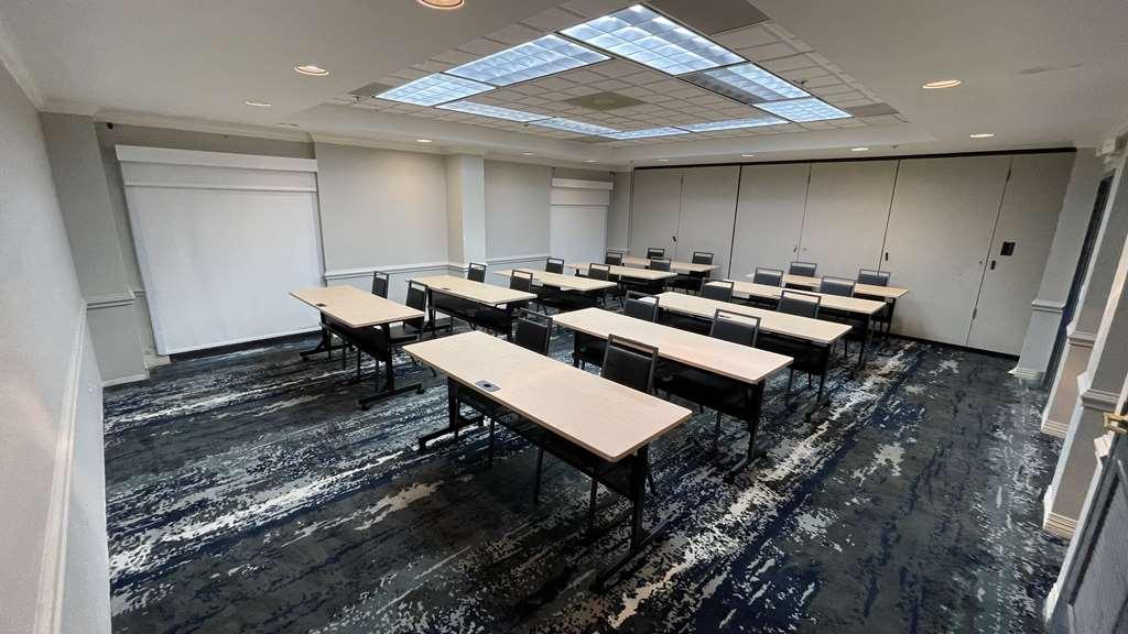 Best Western Plus Sugar Land/Stafford 设施 照片